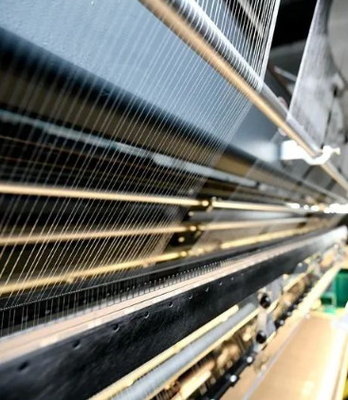 Optimisation de la protection des serres avec des machines modernes de protection contre les rayons UV