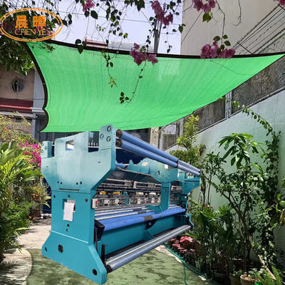 Machine de fabrication de filets d'ombrage pour les applications horticoles